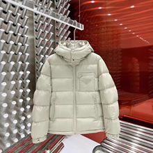 高版本P家24FW新款拉链口袋饰三角标连帽时尚羽绒服男女同款外套