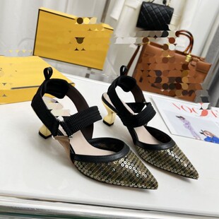 2026���ĕr��Ůʿƴɫ��ƬF���Ըм��^�\������߸�Ьheels