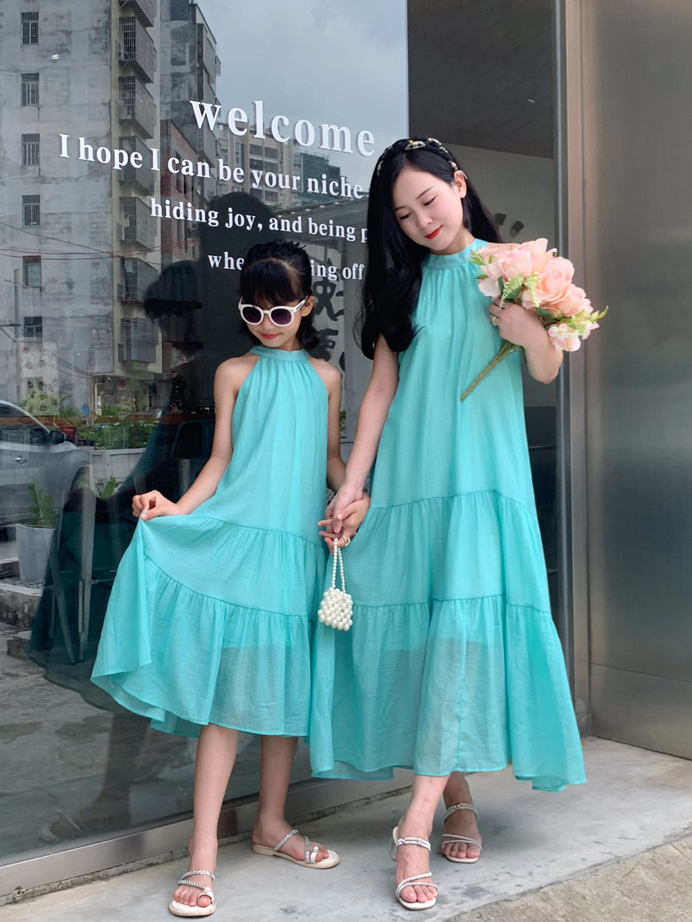 2024 summer new parent-child mother and daughter French mint green hanging neck dress Sanya beach vacation