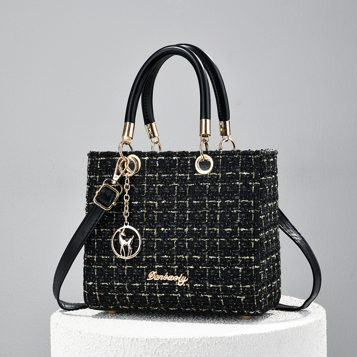 2026 nueva tendencia de moda pequeña fragancia bolso de mano Lady Gaga feminino ligero textura lujosa versátil bolso de hombro
