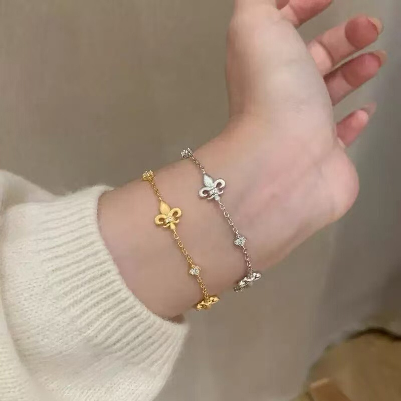 Golden Iris Flower Bracelet, Double-Sided Stackable Jewelry, Light Luxury Niche High-End Bracelet, Women's Jewelry, Summer Iris Flower Golden Iris Flower Bracelet, Double-Sided Stackable Jewelry, Light Luxury Niche High-End Bracelet, Women's Jewelry, Summer Iris Flower