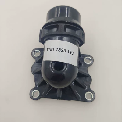 Automotive water passage 11517823193 7823193, suitable for BMW car coolant thermostat cover (Thermostat)