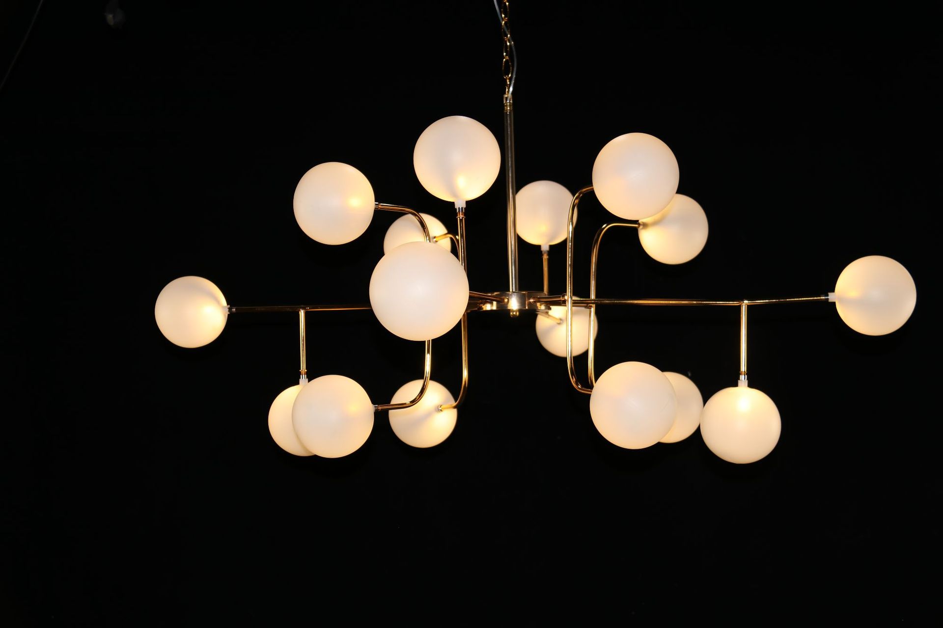 Accesorios de boda dieciséis bolas lámparas de lujo ligeras sala de bodas escenario diseño de luces decorativas lámparas led luz cálida luminosa