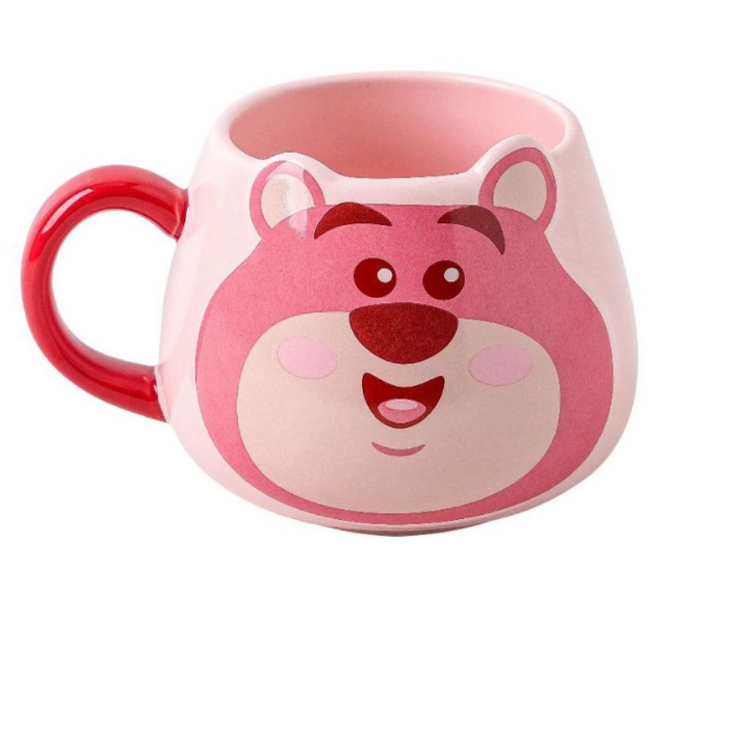 Disney Cartoon Strawberry Bear Ceramica Forma linda Taza de vientre grande Caja de regalo Regalo de negocios Compañero de mano al por mayor