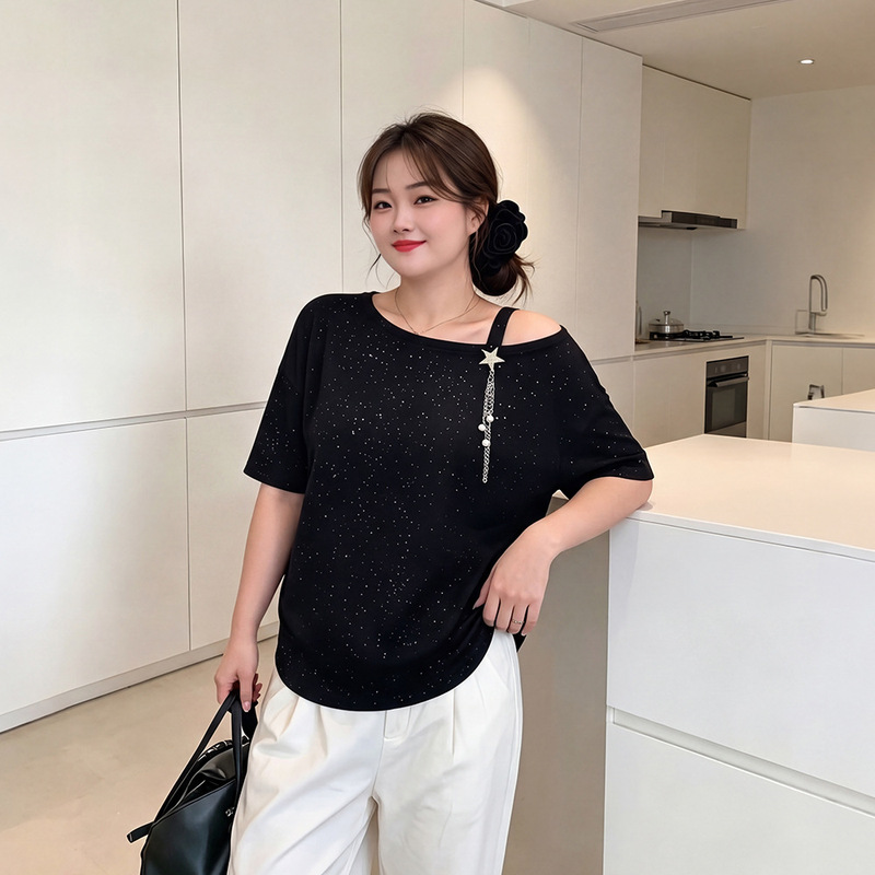 60-150kg Plus Size Women's Stylish Short-Sleeve T-Shirt for Summer, Loose Casual Top with Off-Shoulder Straps for Slightly Plump Women 60-150kg Plus Size Women's Stylish Short-Sleeve T-Shirt for Summer, Loose Casual Top with Off-Shoulder Straps for Slightly Plump Women