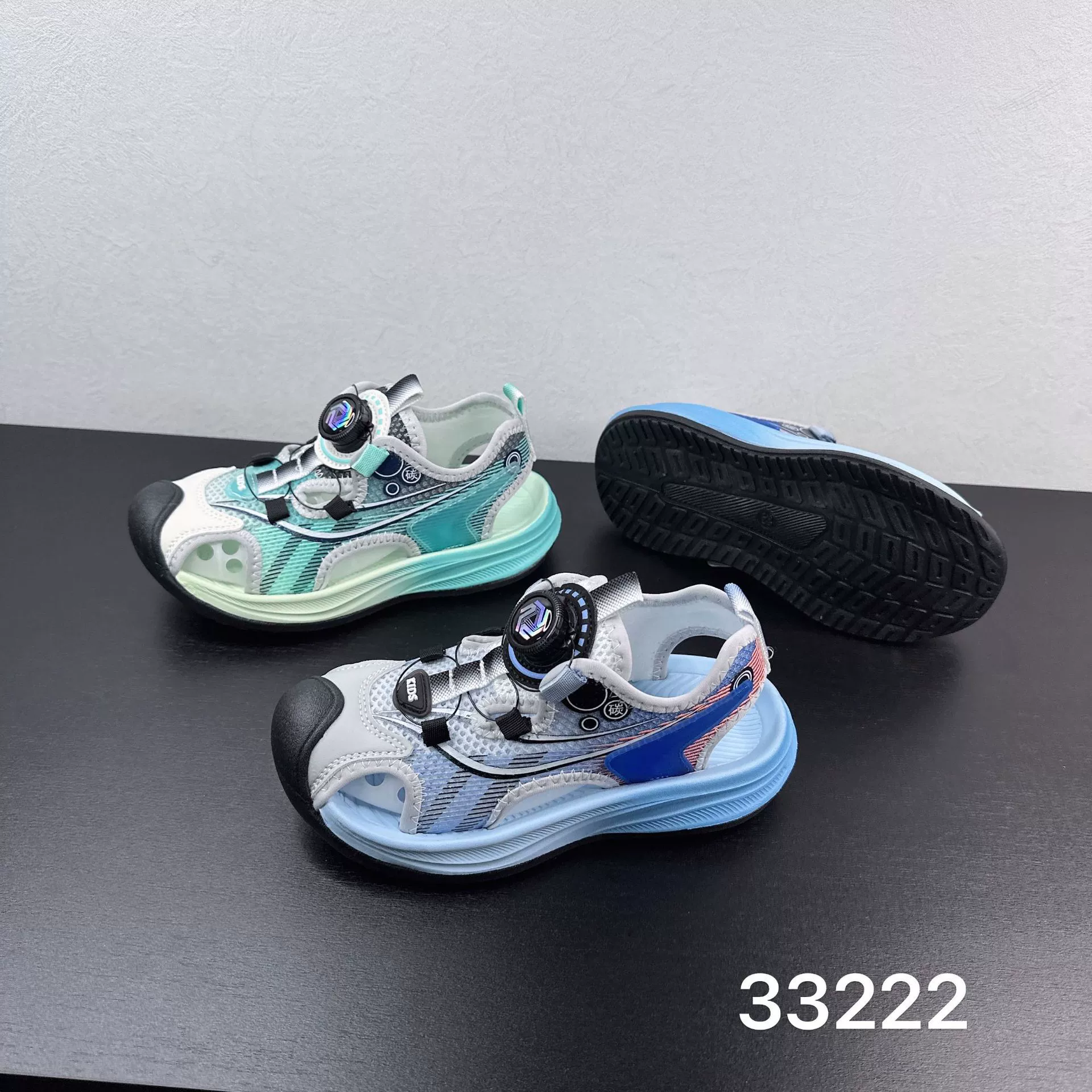 Спортивные сандалии для мальчиков 33222 2025 новый летний повседневный мягкий фон