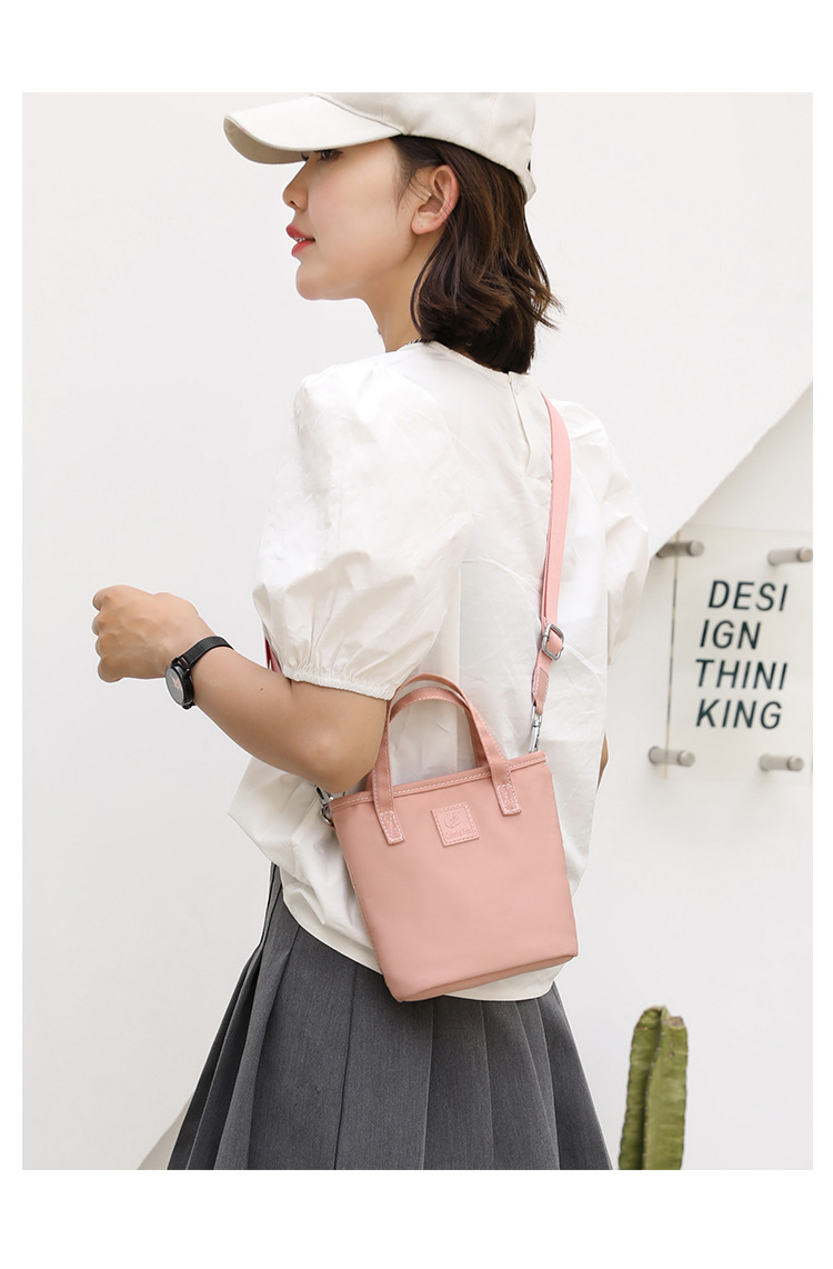 Crossbody bag, women's fashionable and trendy single-shoulder bag, street cool and versatile bucket bag, commuting waterproof phone bag, handbag undefined