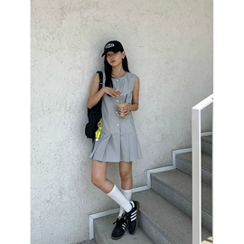 半身裙;休闲裤;女式衬衫