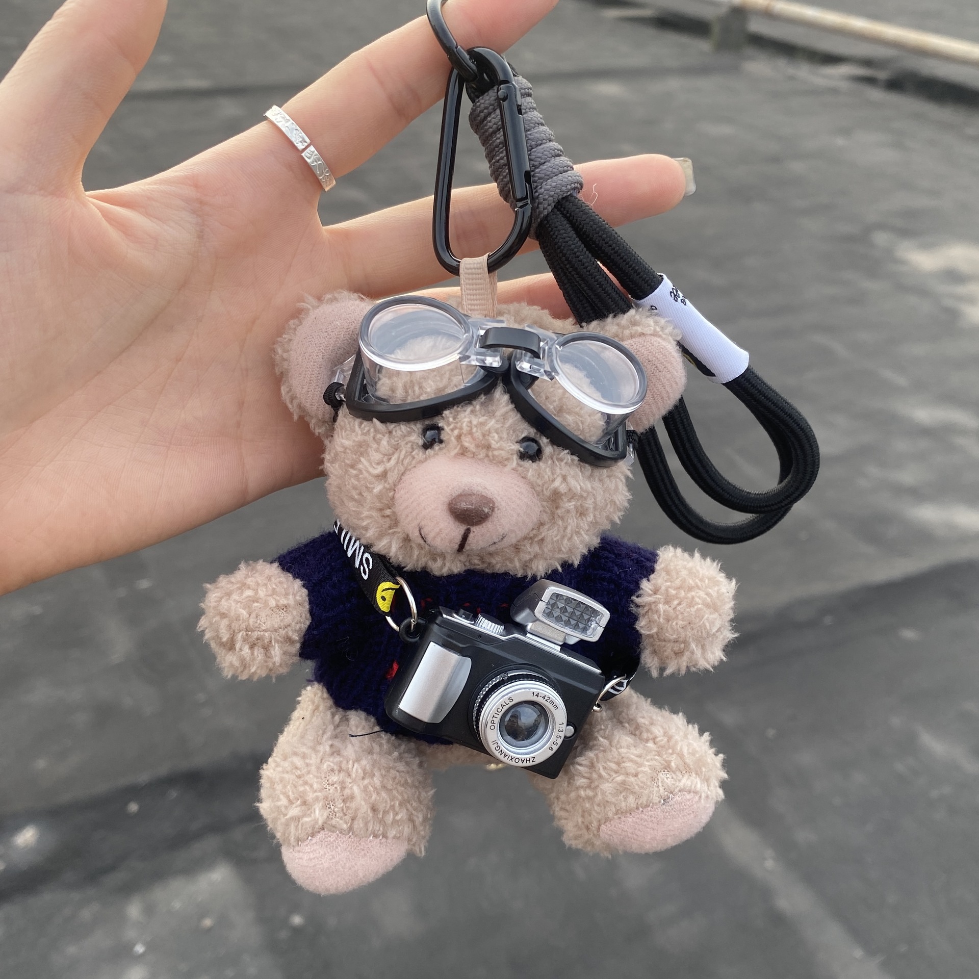 Actualización de la cuerda de doble hebilla + oso pardo + ropa de amor + cámara + gafas de baño