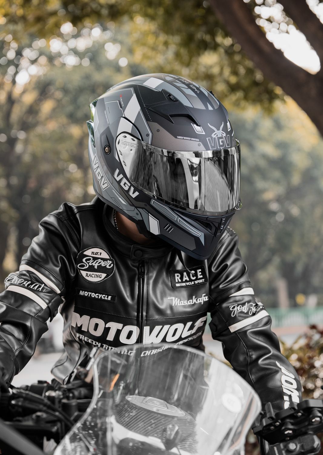 2025 New VGV Motorcycle Helmet Dual Lens Full Face 3C Certified