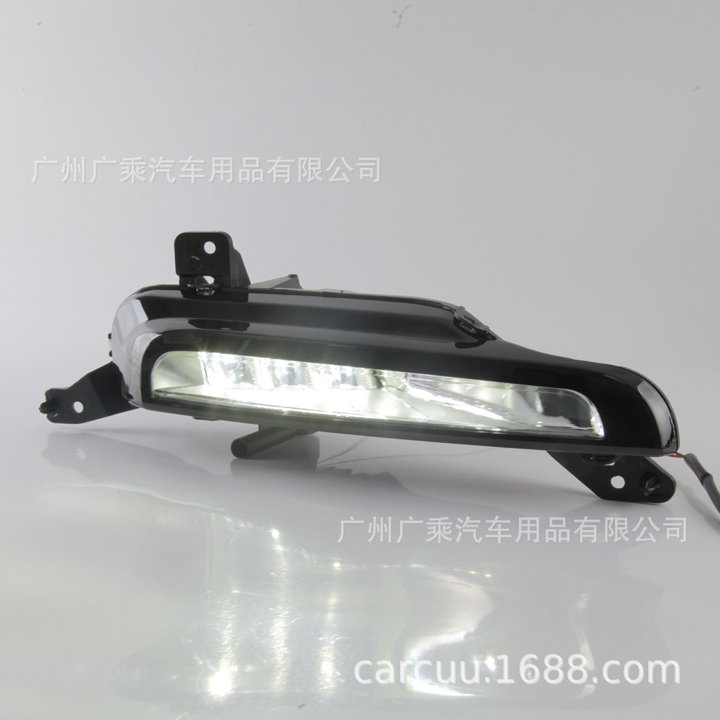 Aplicable a 16-18 años Land Rover Aurora Luz de niebla LED Luz de circulación diurna Range Rover Aurora Luz de circulación diurna Luz de niebla LED