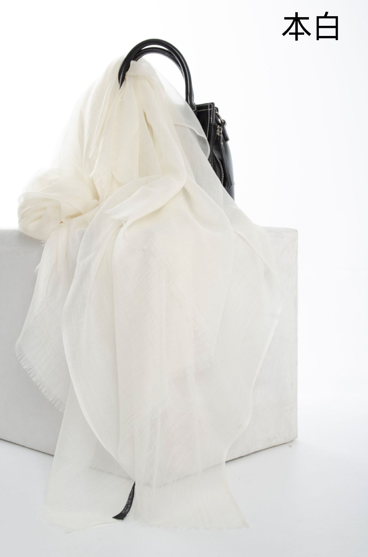 Fábrica de Mongolia Interior nuevo estilo liso 400 anillo ligero bufanda de terciopelo otoño e invierno cuatro estaciones damas cálido chal grande