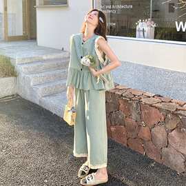 花边拼接小香风牛仔马甲套装女夏季2026年新款设计感阔腿裤两件套