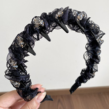 �p�ݸ߼��к�ɫ�ٽz�p�@ˮ荰l��Ů�¿���B��@ĘС�^��ϴĘ�l��