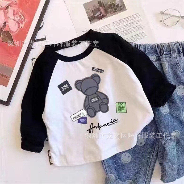Korean Contrast Color Boys' Shoulder Cartoon Long-sleeved T-shirt 100% Cotton Base Shirt for Children and Babies in Autumn 2024 Korean Contrast Color Boys' Shoulder Cartoon Long-sleeved T-shirt 100% Cotton Base Shirt for Children and Babies in Autumn 2024