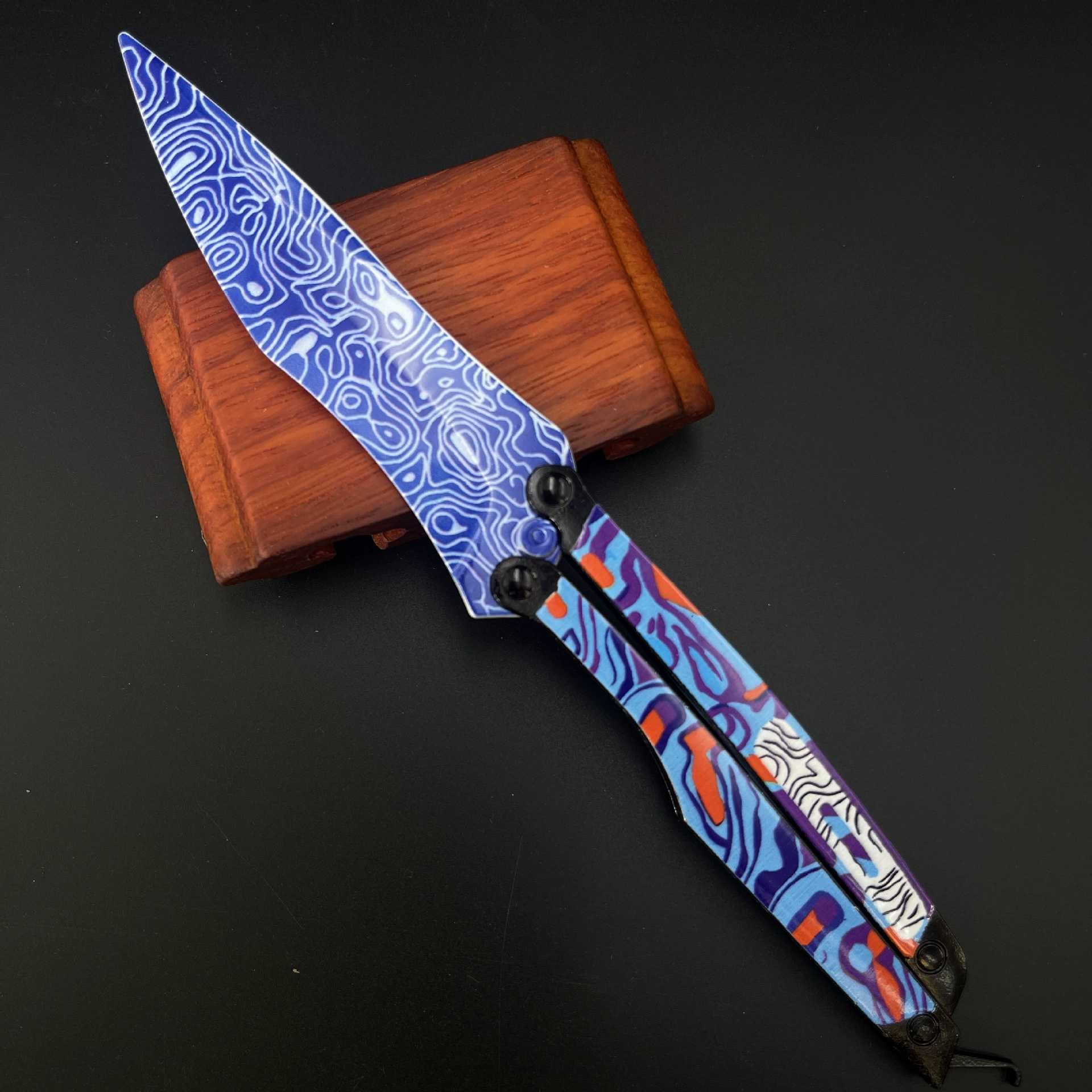 Нежа Шэньлун Нунчакус Peace Elite Game Flame Knife Cold Front Metal Crafts Ornaments Model Gift Box Pack