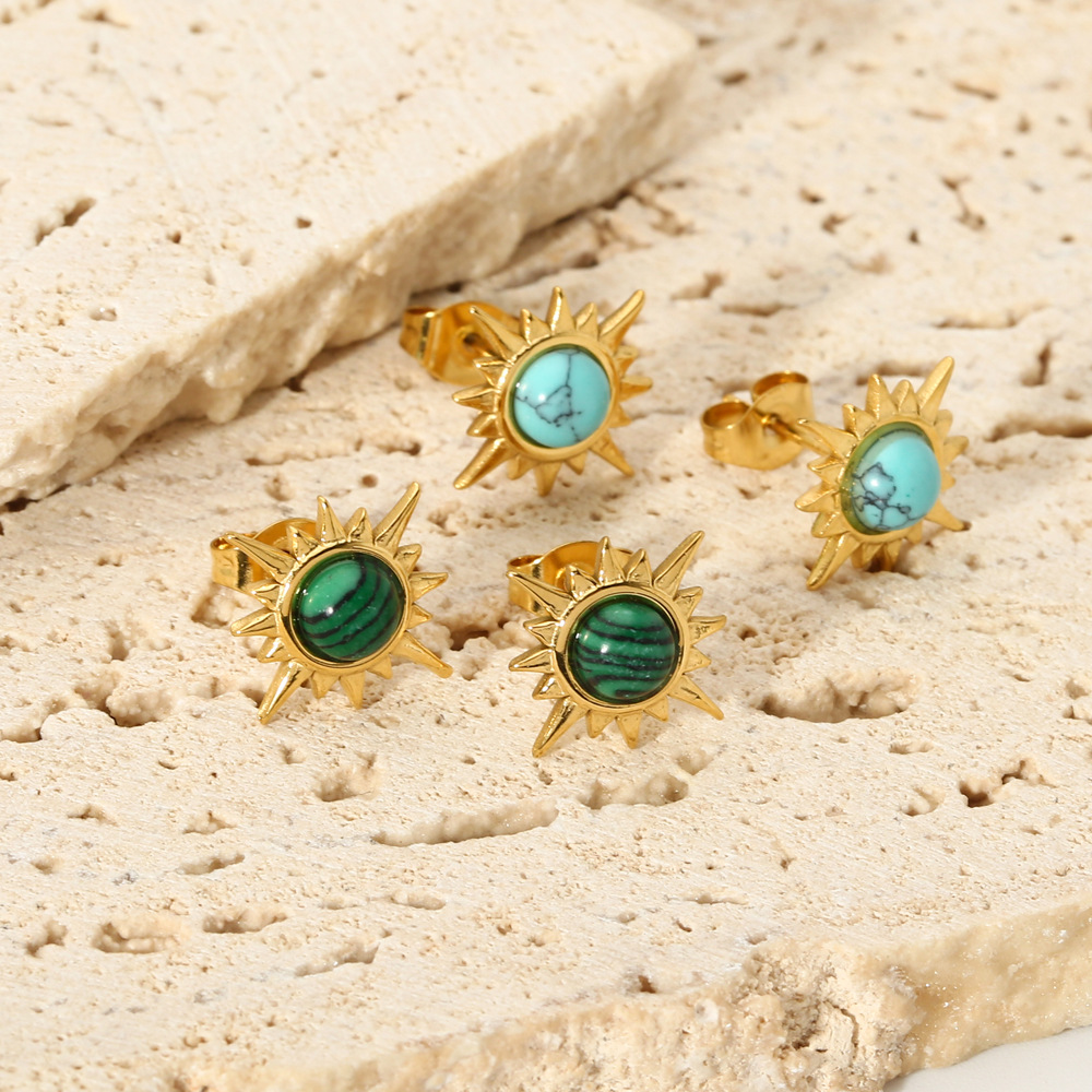5g Weight Vacuum Plating Gold Plating Process 1 Pair Retro Star Plating Inlay 304 Stainless Steel Malachite 18K Gold Plated Ear Studs