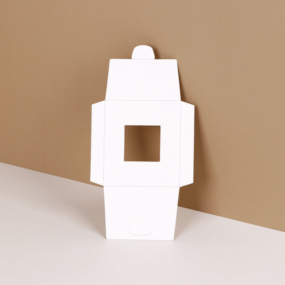 Foreign trade hot selling paper jewelry bag hollow packaging paper card display card jewelry card in stock factory direct sales