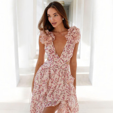 2025春季欧美亚马逊跨境外贸新款时尚无袖褶皱碎花开叉性感连衣裙