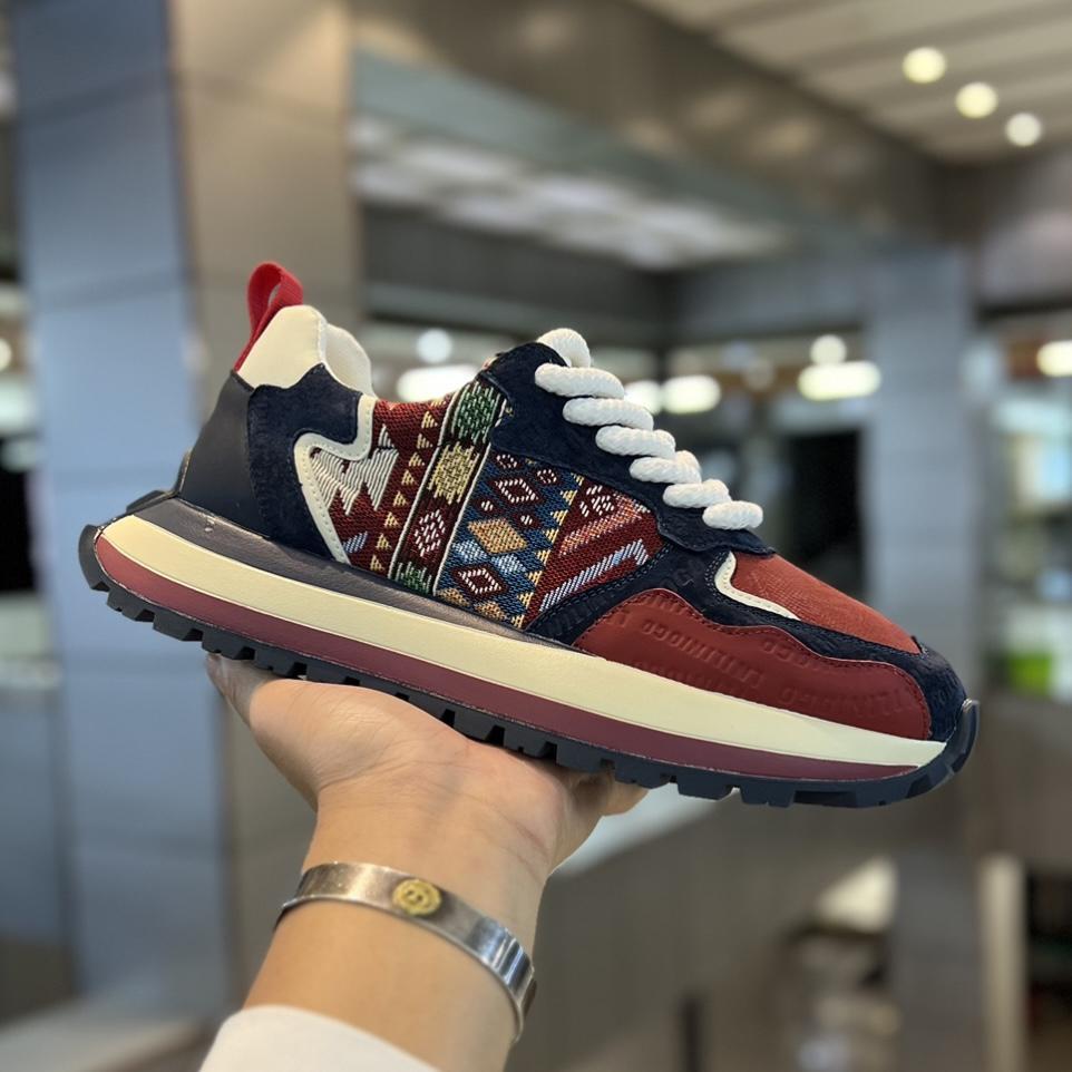 Zapatos de hombre 2026 primavera explosión antideslizante desgaste versátil zapatos de moda de moda aumentando zapatos casuales de suela suave