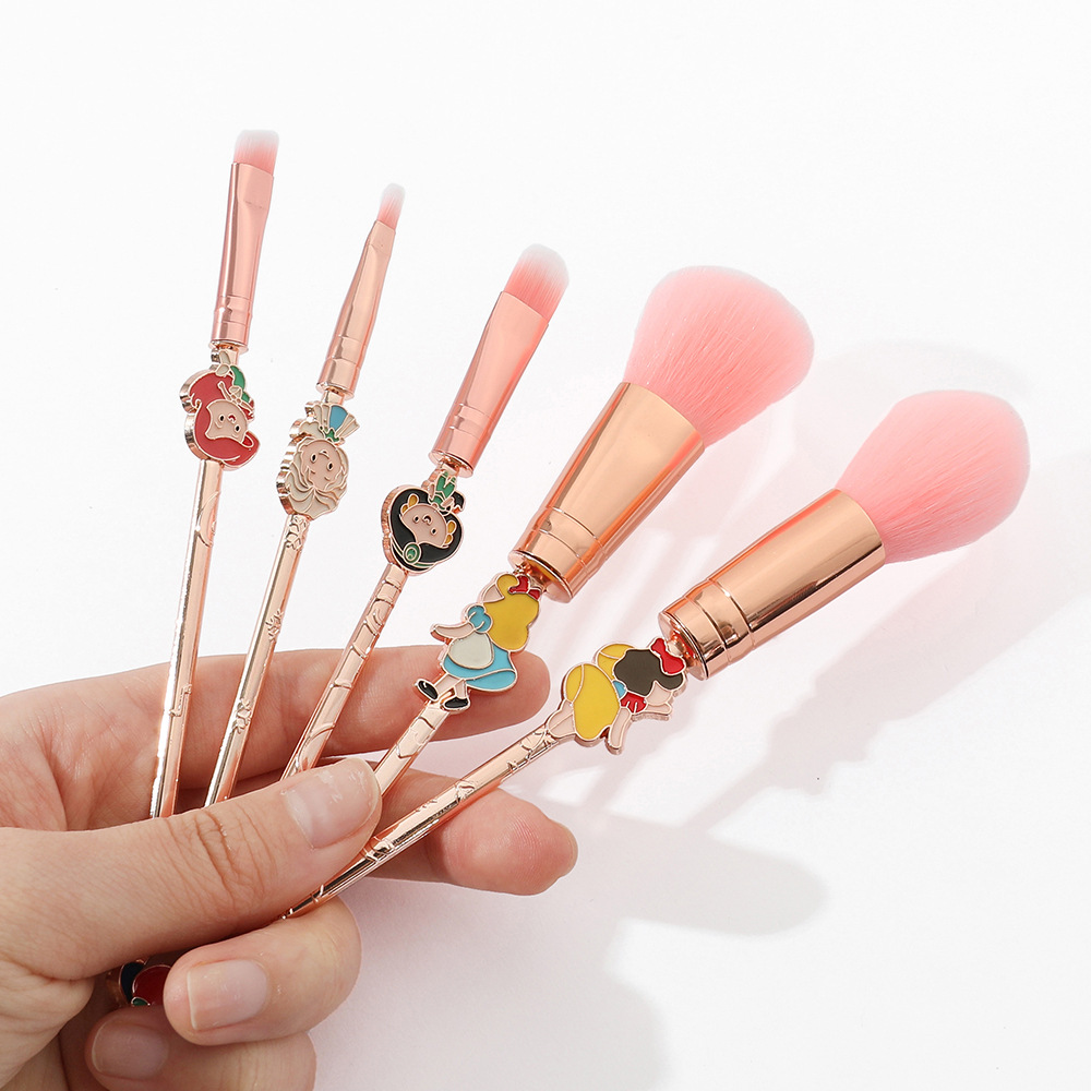 Cute Artificial Fiber Metal Metal Handle Makeup Tool Sets 1 Set display picture 4