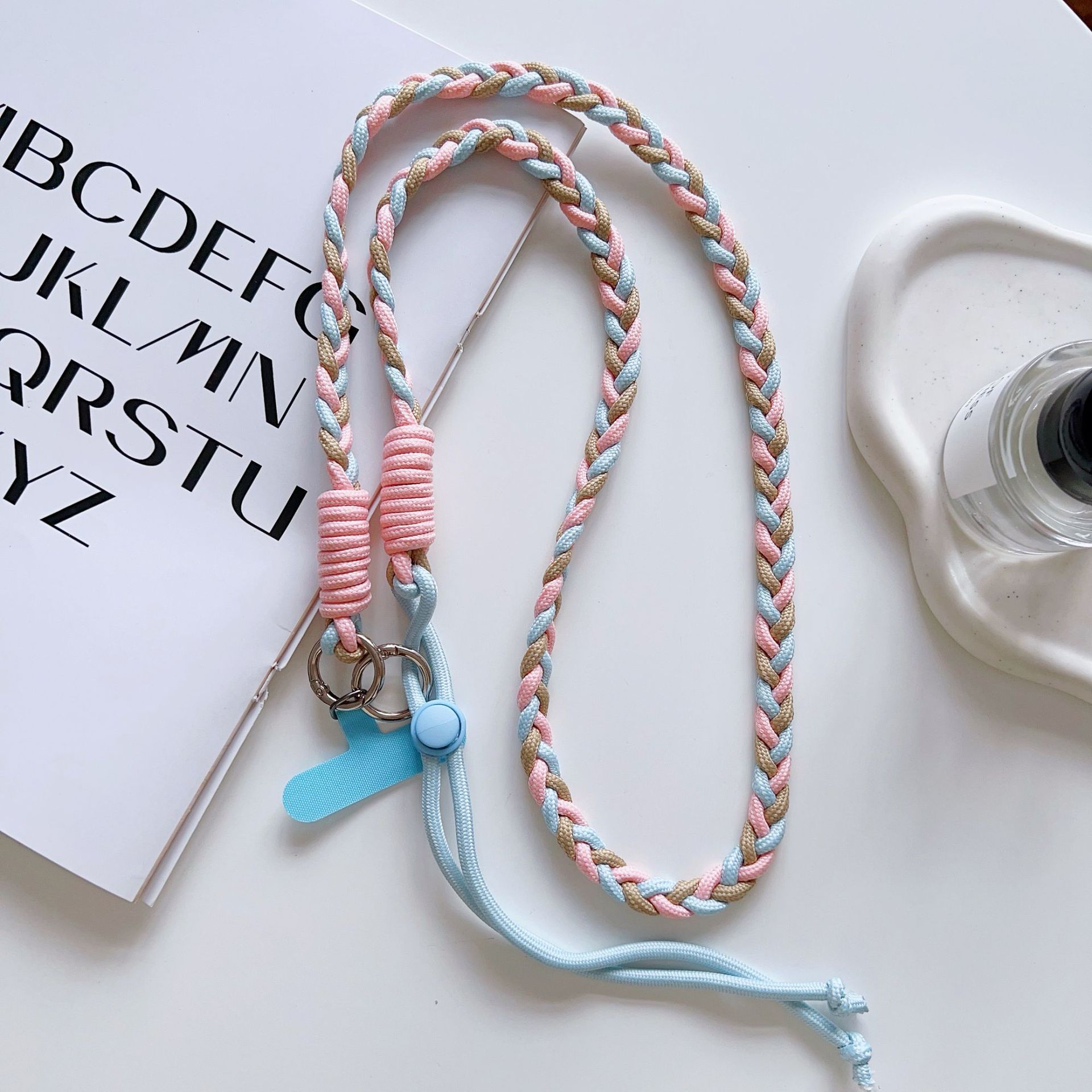 Colgante de color moda cinturón de brazo de mano nuevo antiferdida fuerte tres hebras de cuerda trenzada amor cuerda para mujeres