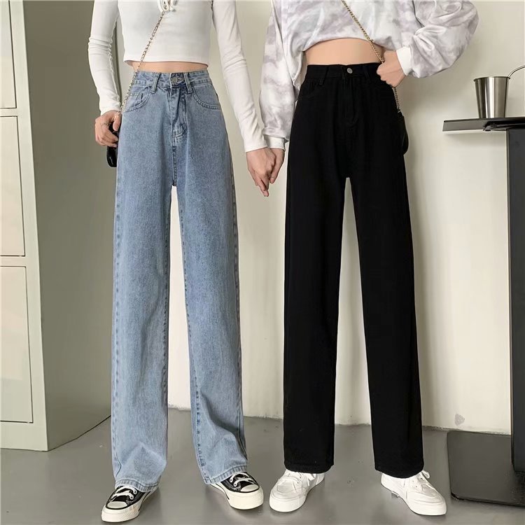 Stylish High-waisted Jeans