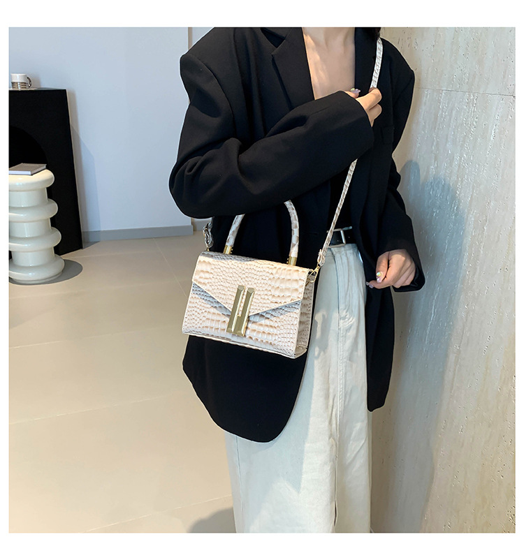 Bellissima, personalizzata, alla moda, borsa a tracolla singola lucida e alla moda da donna, modello 2024, casual e_voghion.com