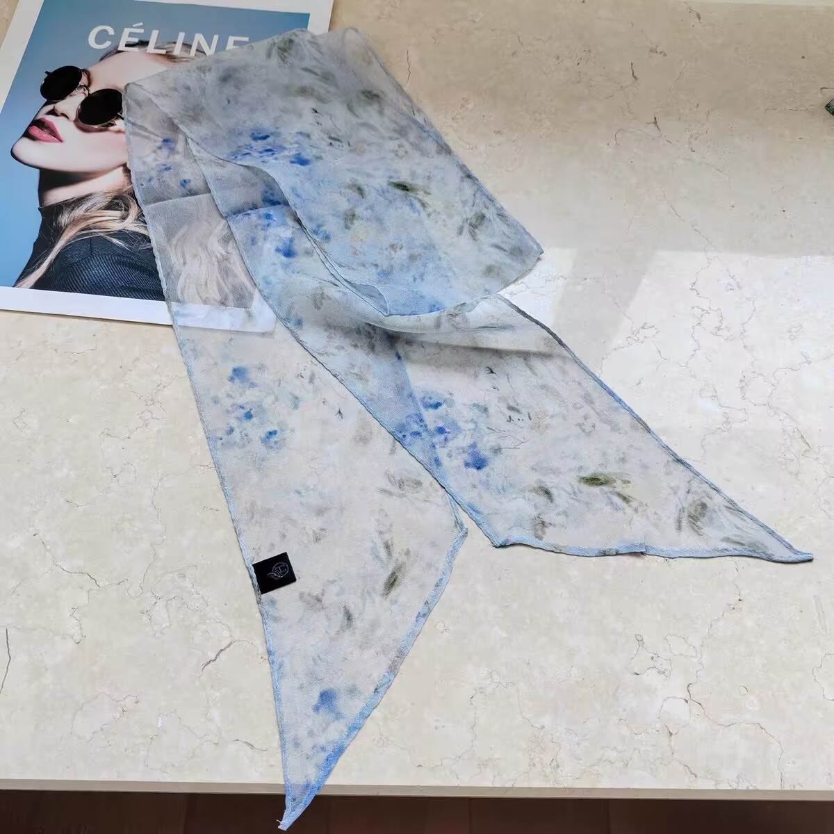 작고 신선한 / 10*135CM