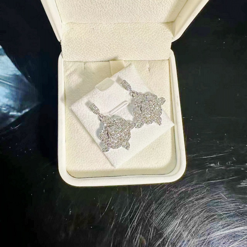 Bijoux de fiançailles trois pièces pour femme, style européen et américain, ornés de diamants sertis de diamants._voghion.com