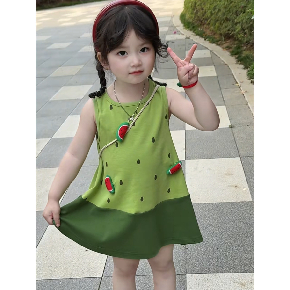 Vestido de bebé de siete niñas de limón salado verano nuevo estilo 25 verde fresco chaleco de sandía falda costura vestido de princesa tridimensional