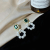Advanced small design retro earrings from pearl, 2022 collection, light luxury style, high-quality style