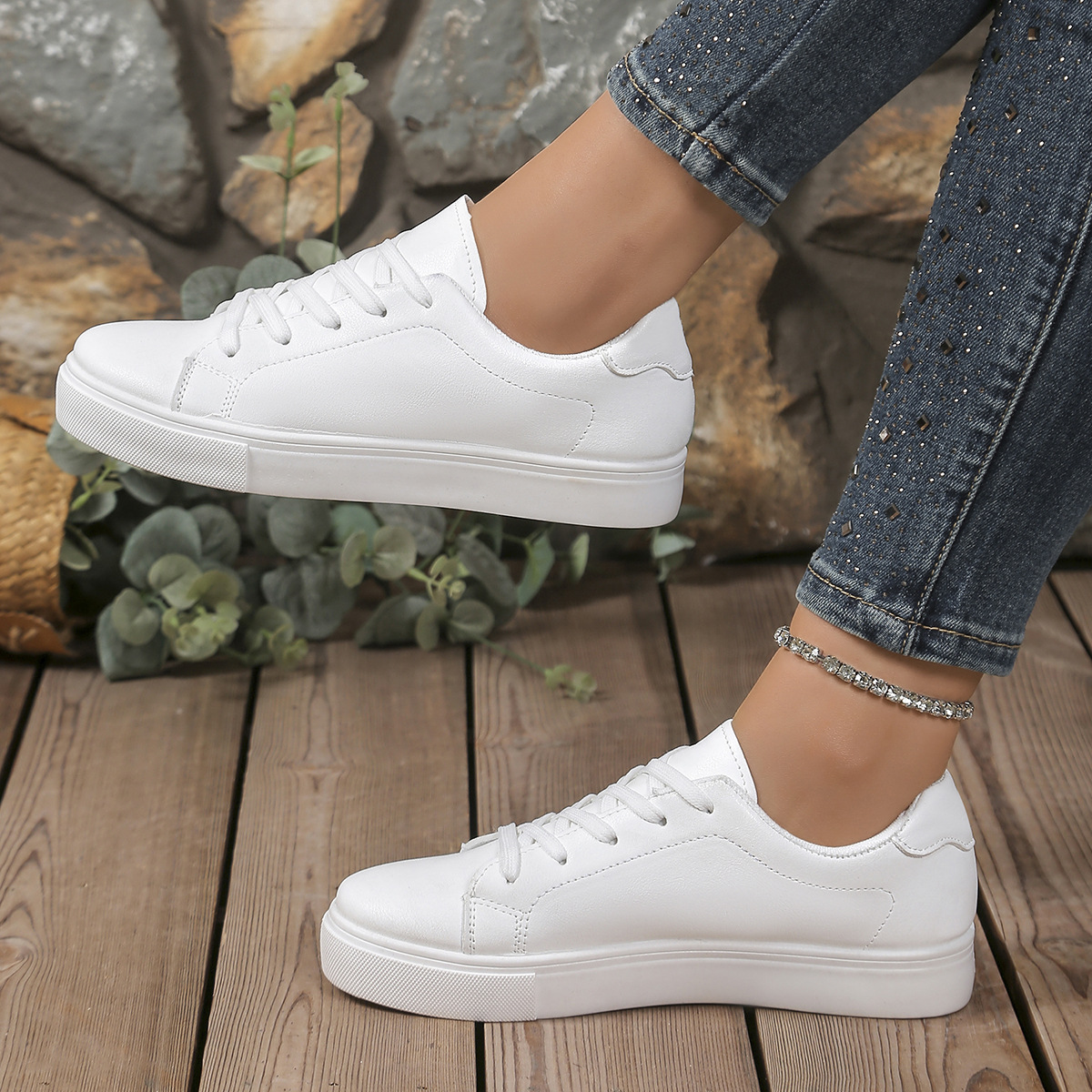 Comercio exterior zapatos blancos pequeños mujer 2025 nuevo blanco todo-fósforo deportes transfronterizos ocio pareja plana zapatillas de deporte tallas grandes