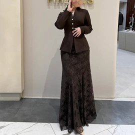 连衣裙;时尚休闲套装;毛衣