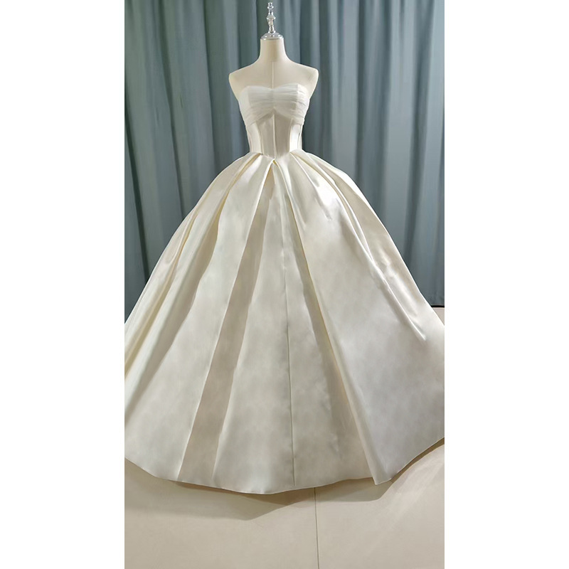Champagne-Colored Evening Gown, French-Style Strapless Satin Wedding Dress, Bride's 2026 New Model, Main Wedding Gown with High-Quality Texture and Train Champagne-Colored Evening Gown, French-Style Strapless Satin Wedding Dress, Bride's 2026 New Model, Main Wedding Gown with High-Quality Texture and Train
