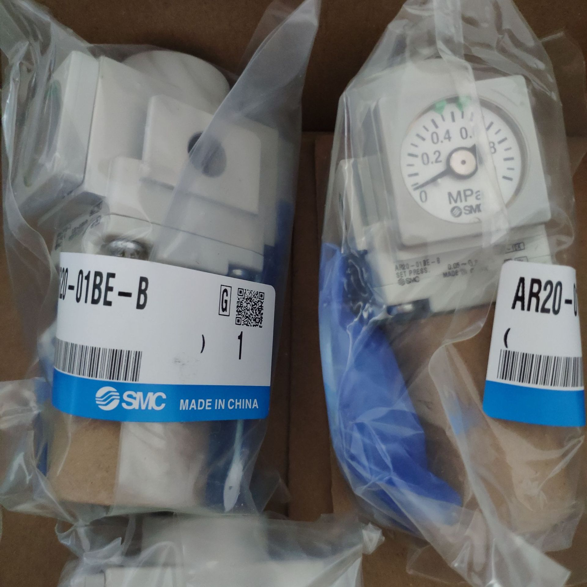 供应日本SMC减压阀AR系列（原装正品）AR20-AR60