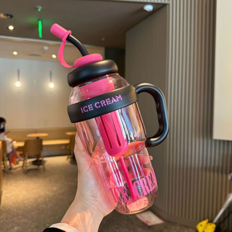 新款高颜值夏季塑料杯顿顿桶奶茶杯带吸管杯可爱手柄超大容量水壶|undefined