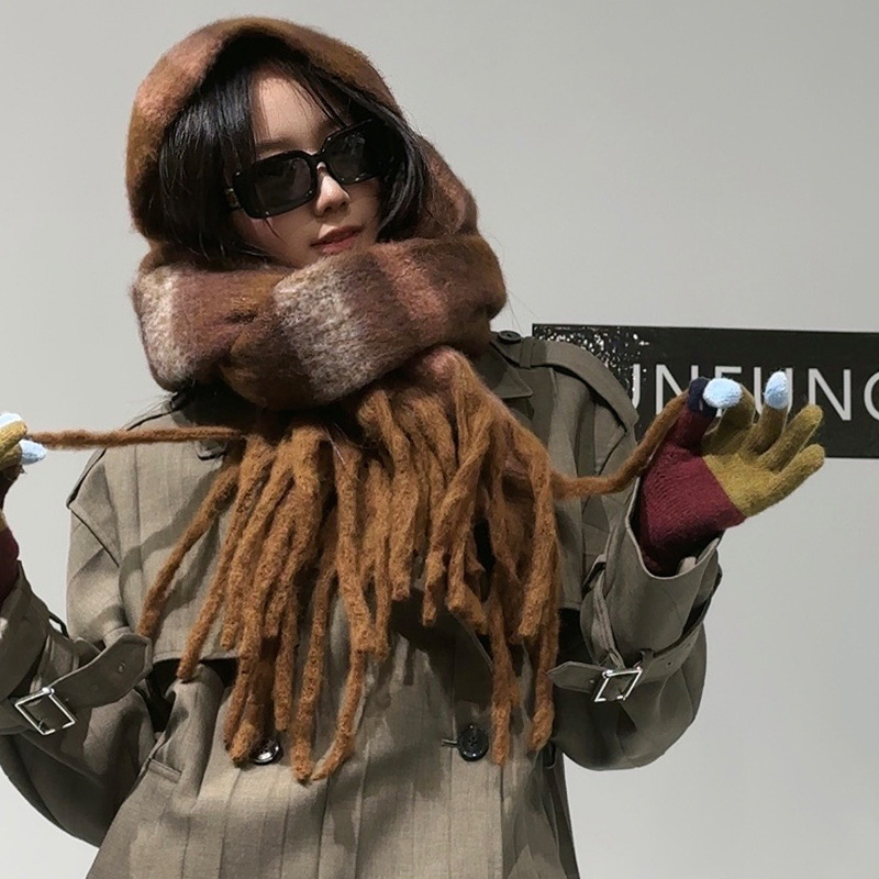 秋冬新作、多用途なイミテーションカシミヤ、高級感のある女性用暖かい厚手スカーフ、シンプルなネックウォーマー、織りタッセル付きショール|undefined