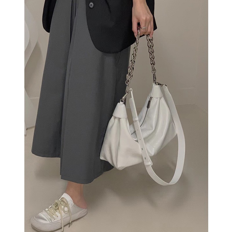 Chain Handheld Tote Shoulder 2024 New Simple Crossbody Commuter Women's Texture Genuine Leather Big Bag_voghion.com