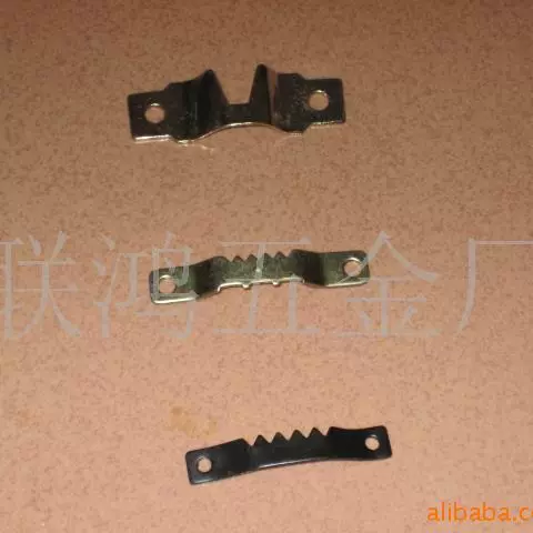 厂家现货 相框五金配件挂钩十字绣装饰暗挂铁皮挂镀彩吊挂批发