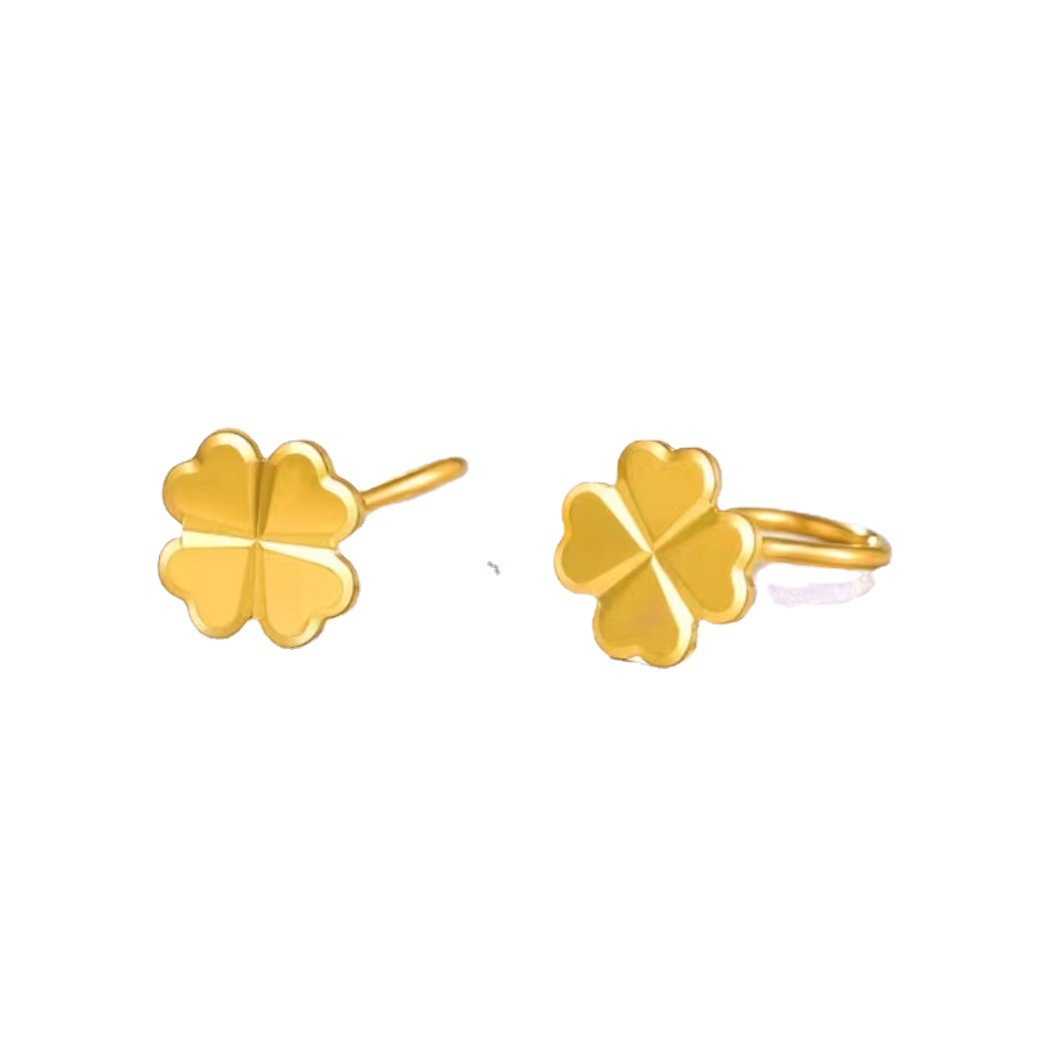 Clover Stud Earrings In Gold Tone Elegant Minimalist Studs For Her_voghion.com