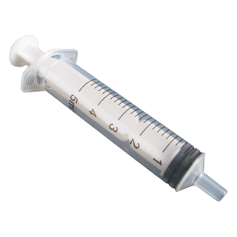 Пластиковый шприц-инжектор для промышленного использования: для дозирования жидкостей, нанесения клея, инъекций, подкормки садовых деревьев, подкормки пчел