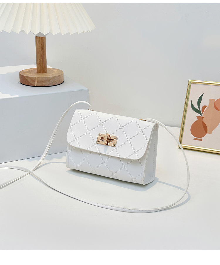 2024 neue diamantgeprägte kleine quadratische Tasche mit Schloß und Trageriemen tägliche einfache Geldbörse für Kleingeld modische kleine Tasche Dropshipping