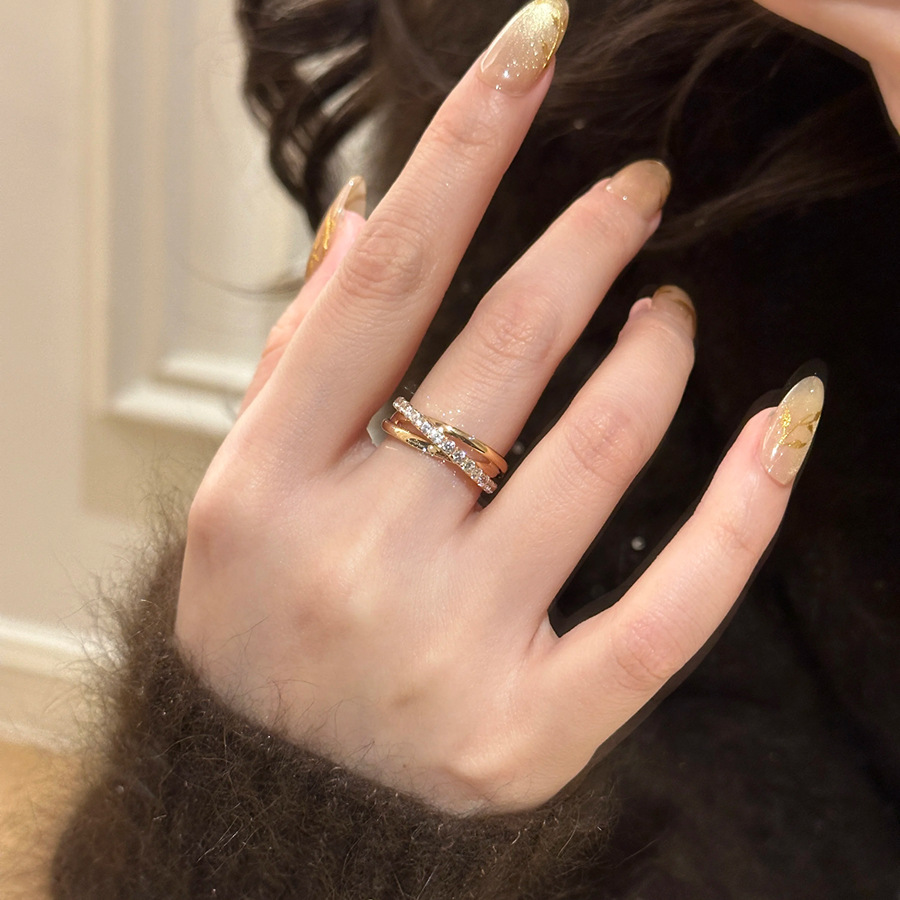 Bague Ouverte Femme Trois Cercles Entrelacés Strass Élégante_voghion.com