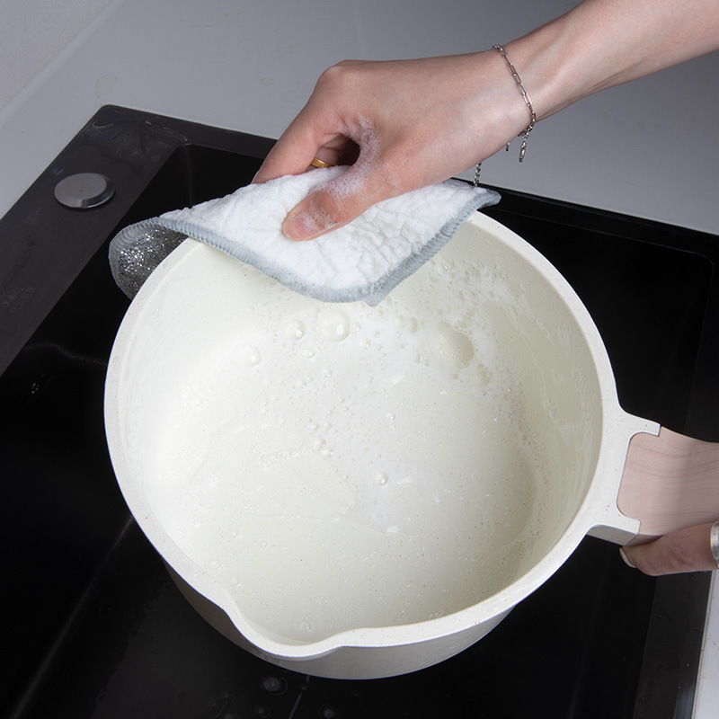 油がこびりつきにくいスチールワイヤー食器洗い布、スチールワイヤーボール雑巾、キッチン専用金属ワイヤークリーニングクロス、両面銀線バブルタオル|undefined