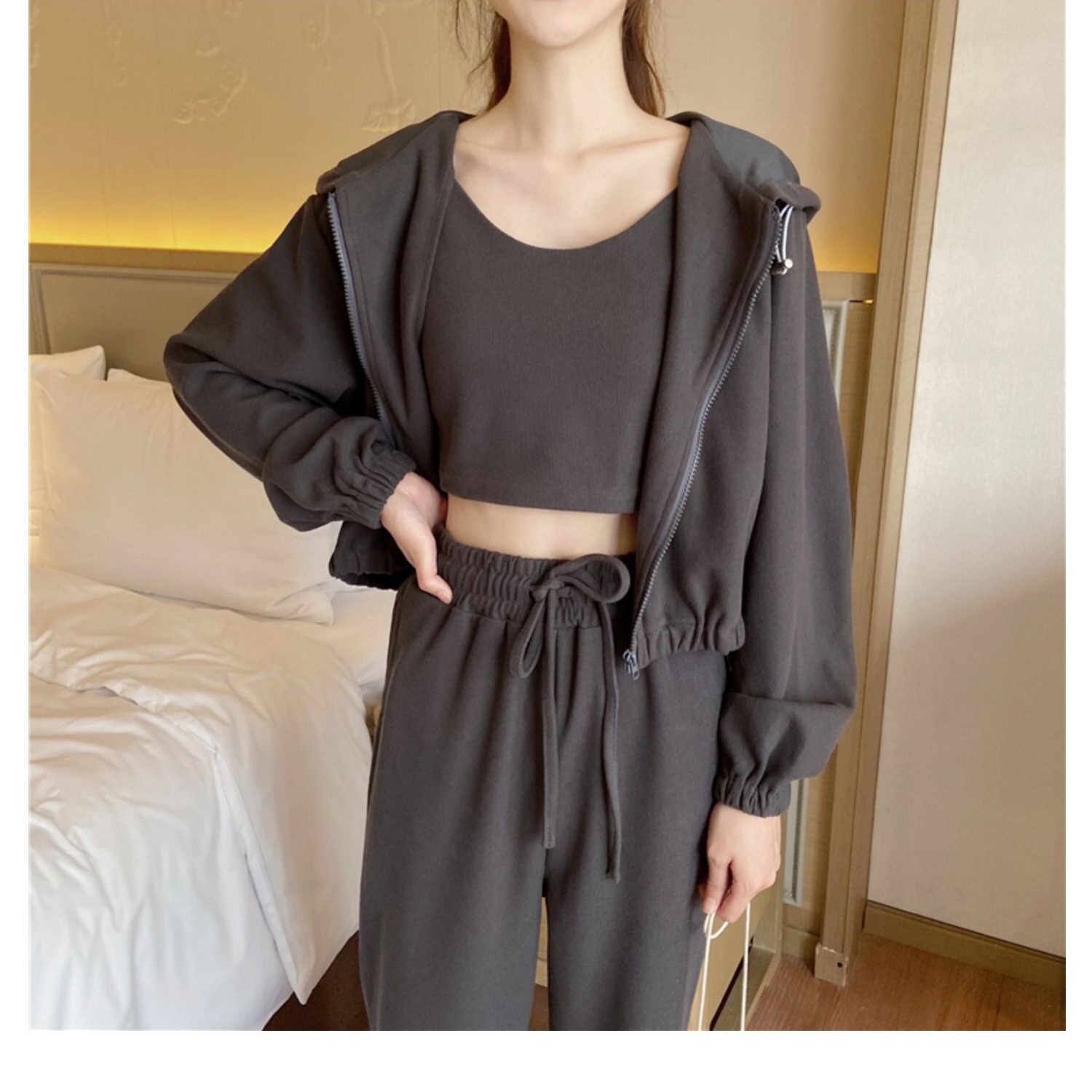 국경 캐주얼 가을 새로운 3 피스 느슨한 얇은 후드 스웨터 재킷 패션 스포츠웨어 세트 여성 패션