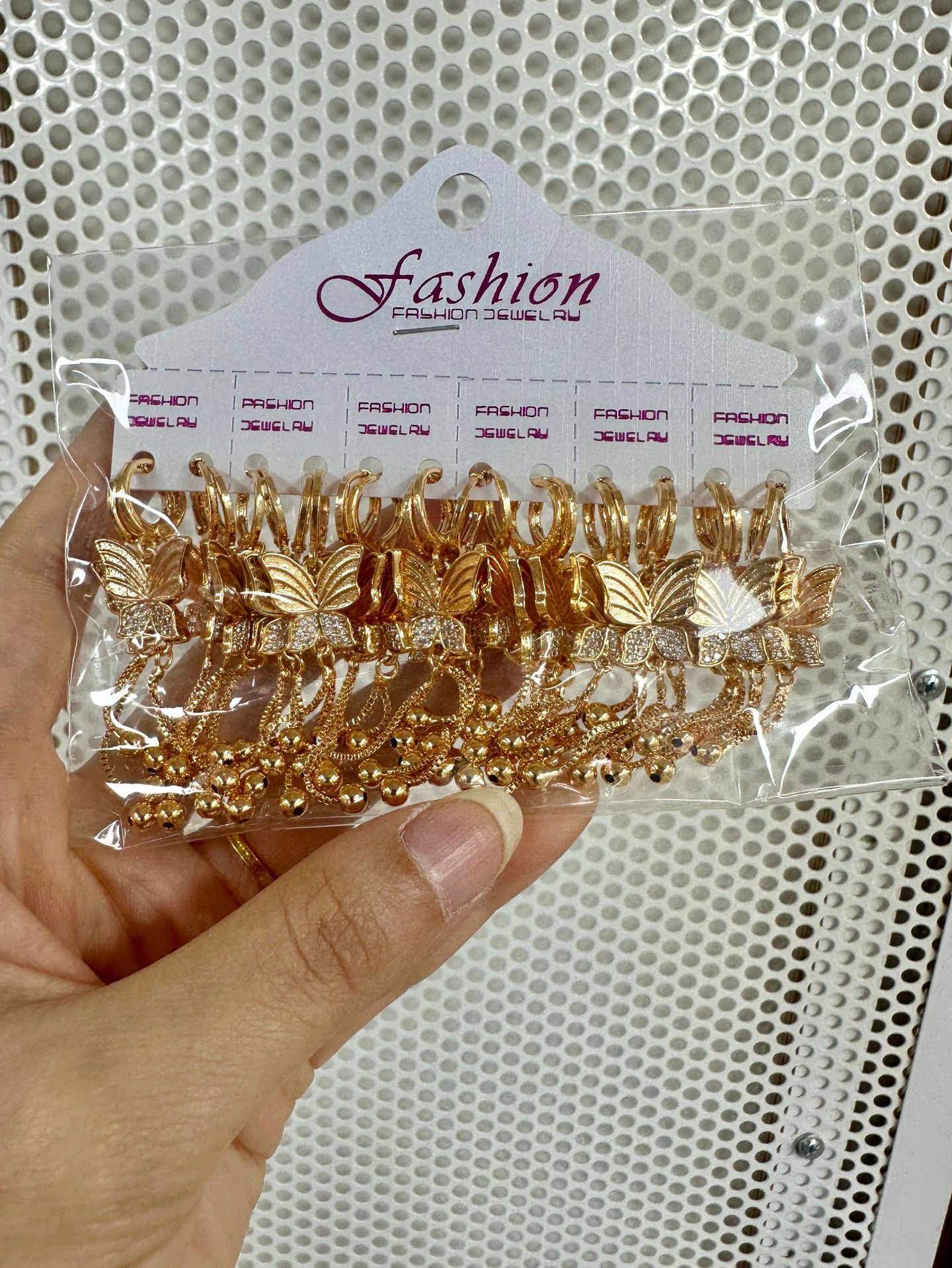 Moda transfronteriza cobre chapado en oro borlas con incrustaciones de circón pendientes joyería estrella en forma de corazón mariposa oreja joyería al por mayor