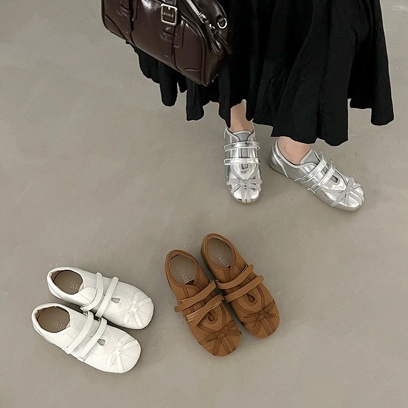 Модный темперамент белый бант плоская обувь женская 2024 новая летняя дикая юбка Мэри Джейн обувь