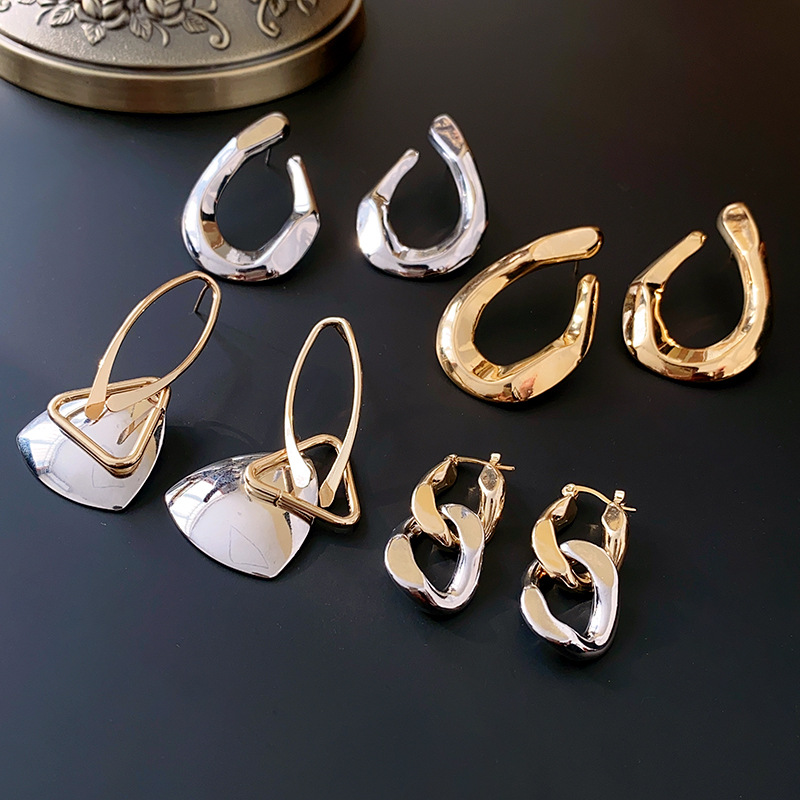 1 Paire Style Simple Géométrique Forme De Cœur Placage Le Cuivre Des Boucles D'oreilles display picture 2