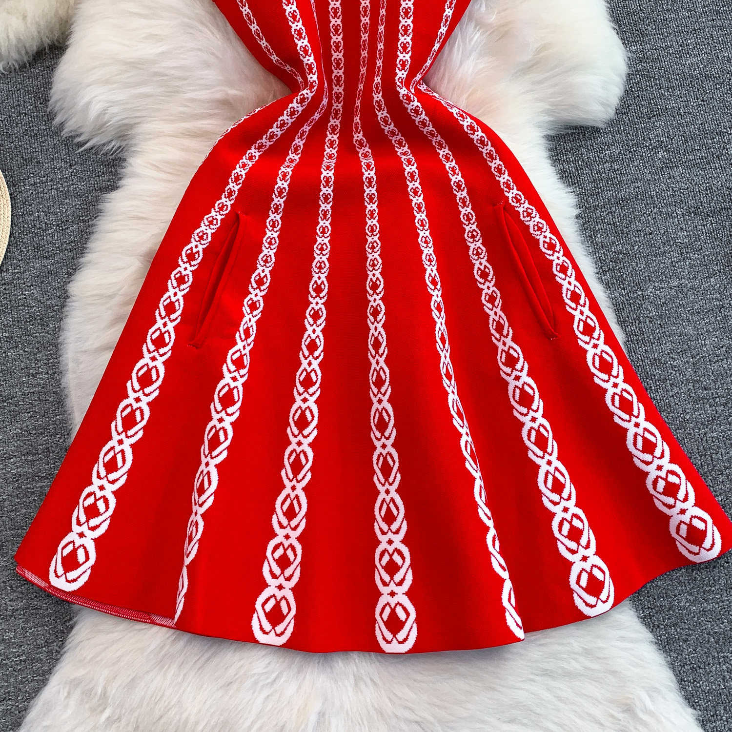 Luxury Petite Embroidered Knit Dress for Women Elegant Slimming A-Line Slip Summer Style Striped Charm_ecoleips.com